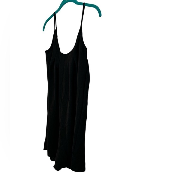 Emery Rose Black Sleeve Short Romper Size S NWT ☀️ - Picture 3 of 16